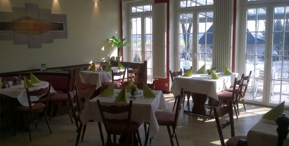 Hotel Restaurant Zum Jaegerheim Wendeburg Εξωτερικό φωτογραφία